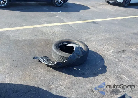 2024 Toyota Corolla Le z USA, uszkodzony, nr VIN 5YFB4MDE8RP202761